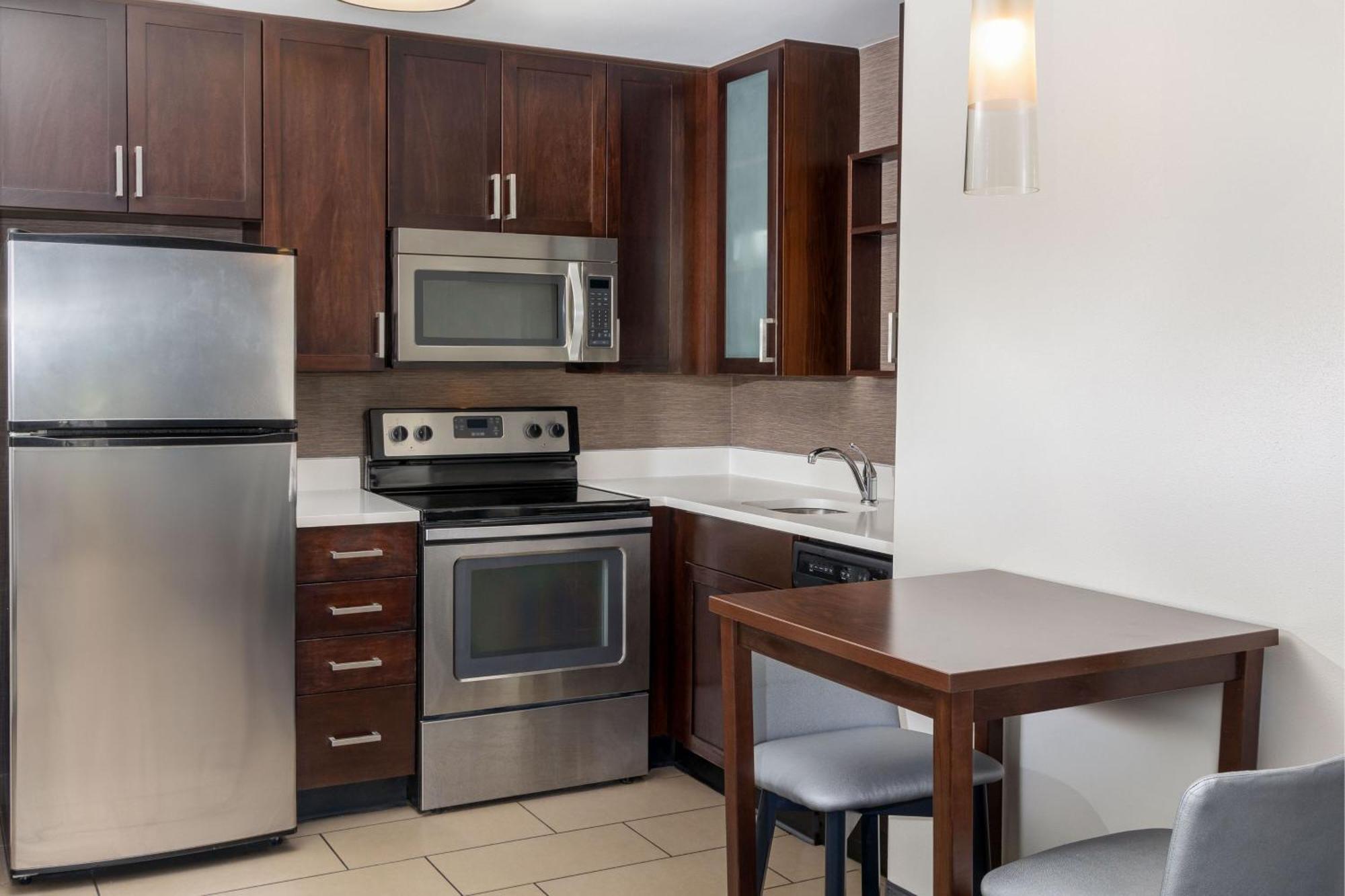 Residence Inn By Marriott Youngstown Warren/Niles Экстерьер фото